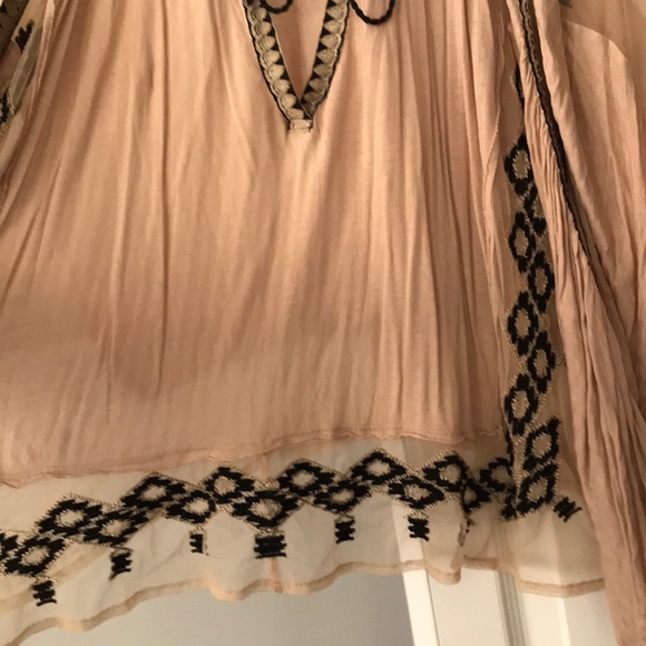 Anthropologie Top - Picture 4 of 5